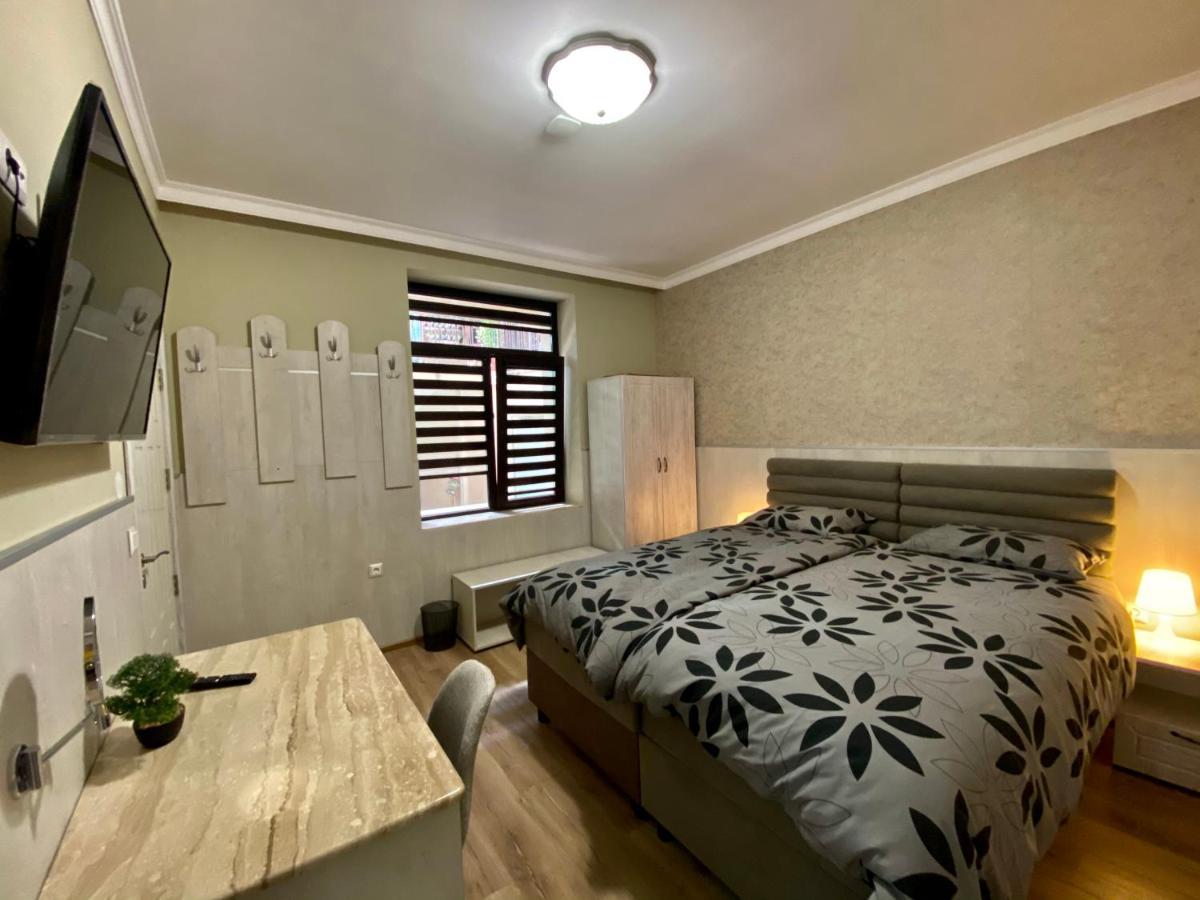 Къща За Гости Кребс Guesthousekrebs Szumen Zewnętrze zdjęcie