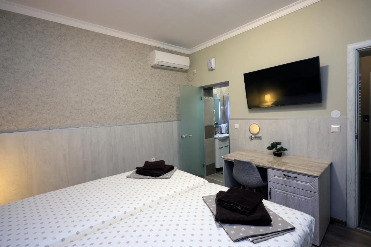 Къща За Гости Кребс Guesthousekrebs Szumen Zewnętrze zdjęcie